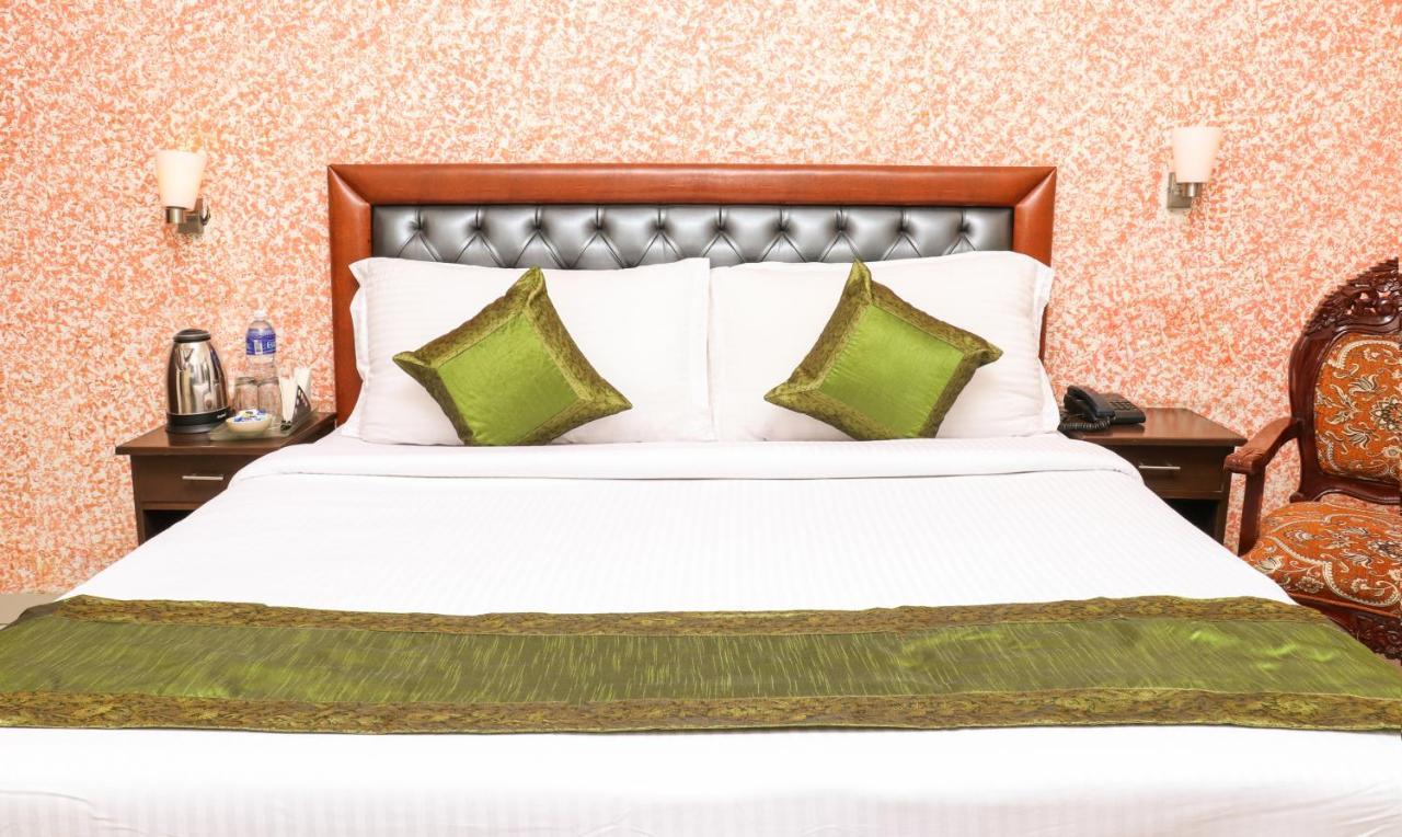 The Baghban Hotel & Resort, Baddi Buitenkant foto