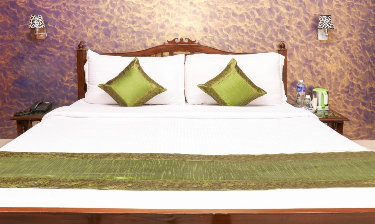 The Baghban Hotel & Resort, Baddi Buitenkant foto