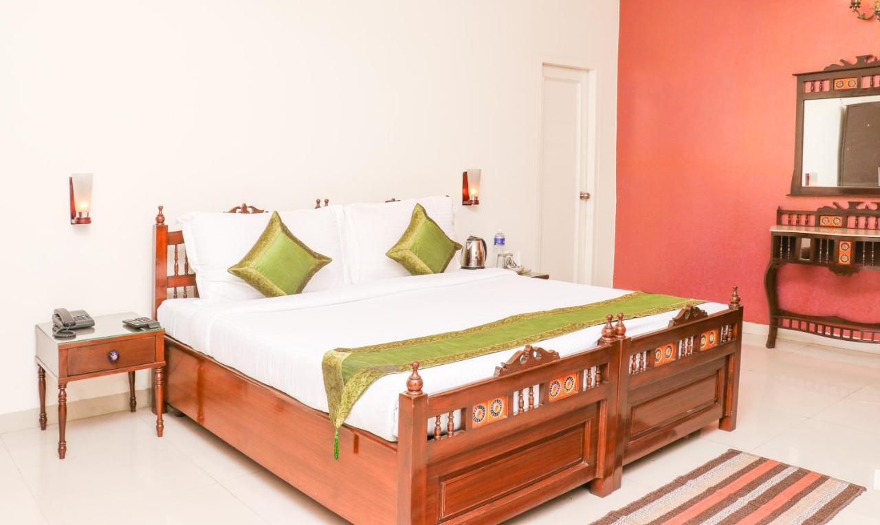 The Baghban Hotel & Resort, Baddi Buitenkant foto