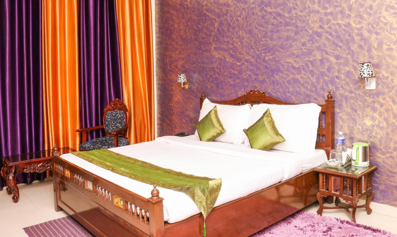 The Baghban Hotel & Resort, Baddi Buitenkant foto