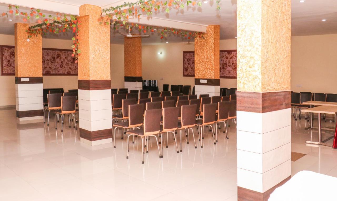 The Baghban Hotel & Resort, Baddi Buitenkant foto