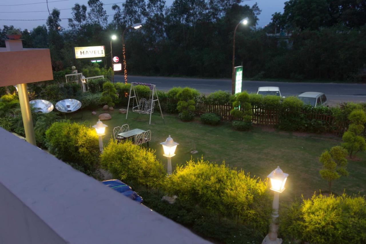 The Baghban Hotel & Resort, Baddi Buitenkant foto